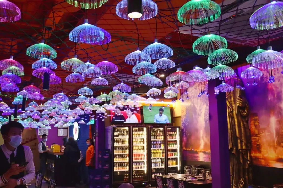 【新店开业钜惠·十里堡地铁站】一场惊喜的食肉之旅待你开启!仅88元享门市价407元【京阿牛地摊烤肉】超值套餐!韩式五花+牛肋条...
