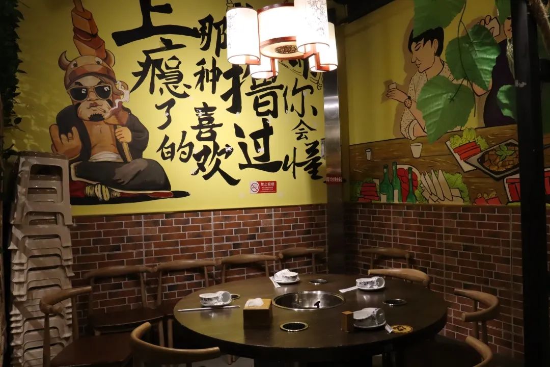 【无需预约·地铁14号线东湖渠站直达】【攀成钢】串串界排队王来啦!19.9元购门市价291元超值套餐(80根签+桔黄色盘子+盆栽蔬菜)*3份!打卡赠冰粉!快约上小伙伴一起来撸串吧,吃到爽!