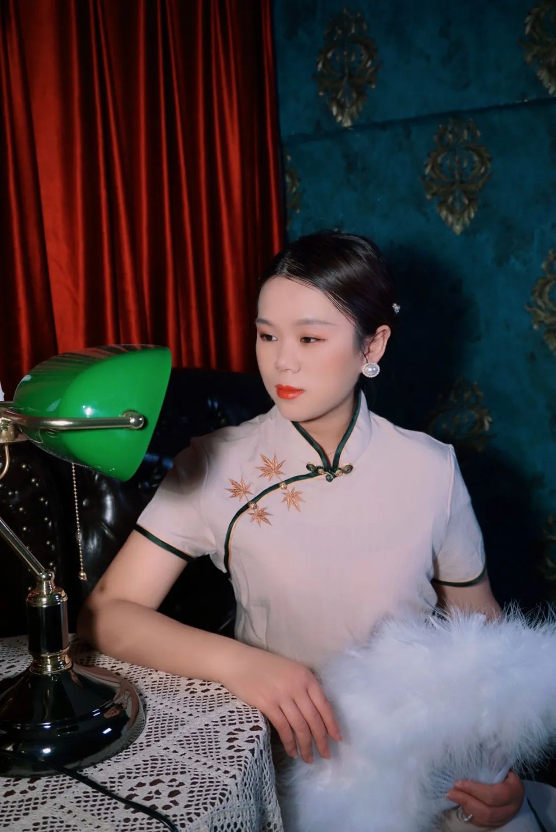21_微信图片_20210109105524.jpg 【秦淮区·瑶泽记换装体验】和服、旗袍,圆你的少女梦!仅需19.9即可抢购换装体验1小时套餐,面妆、服装、摄影统统一站搞定!出片率100%,称霸朋友圈!