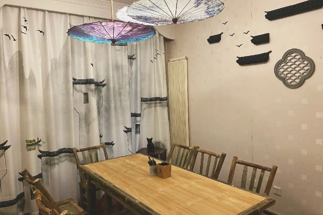火爆朋友圈!专属于戏精们的舞台!19.9元抢门市价128元的洛克剧本杀沉浸式探案馆单人体验票!爱情?悬疑?烧脑?众多剧本等你来~