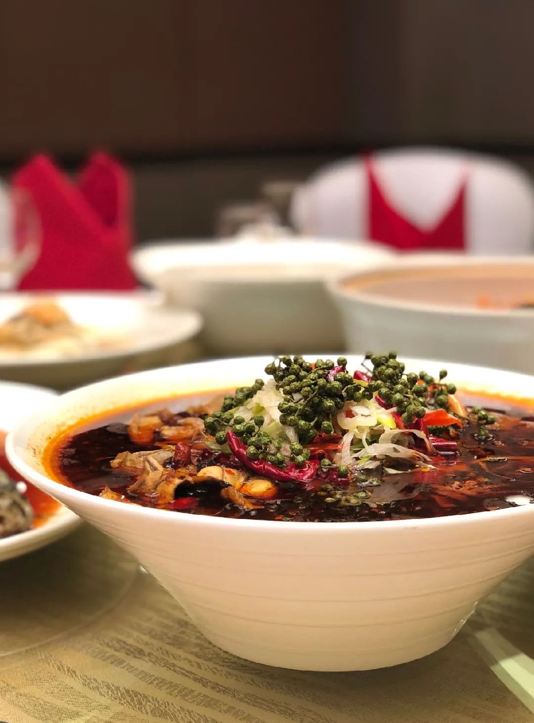 【除夕可用!】2988元起抢门市价5999元魔都高星酒店年夜饭-上海华亭宾馆!再不订就抢不到啦!