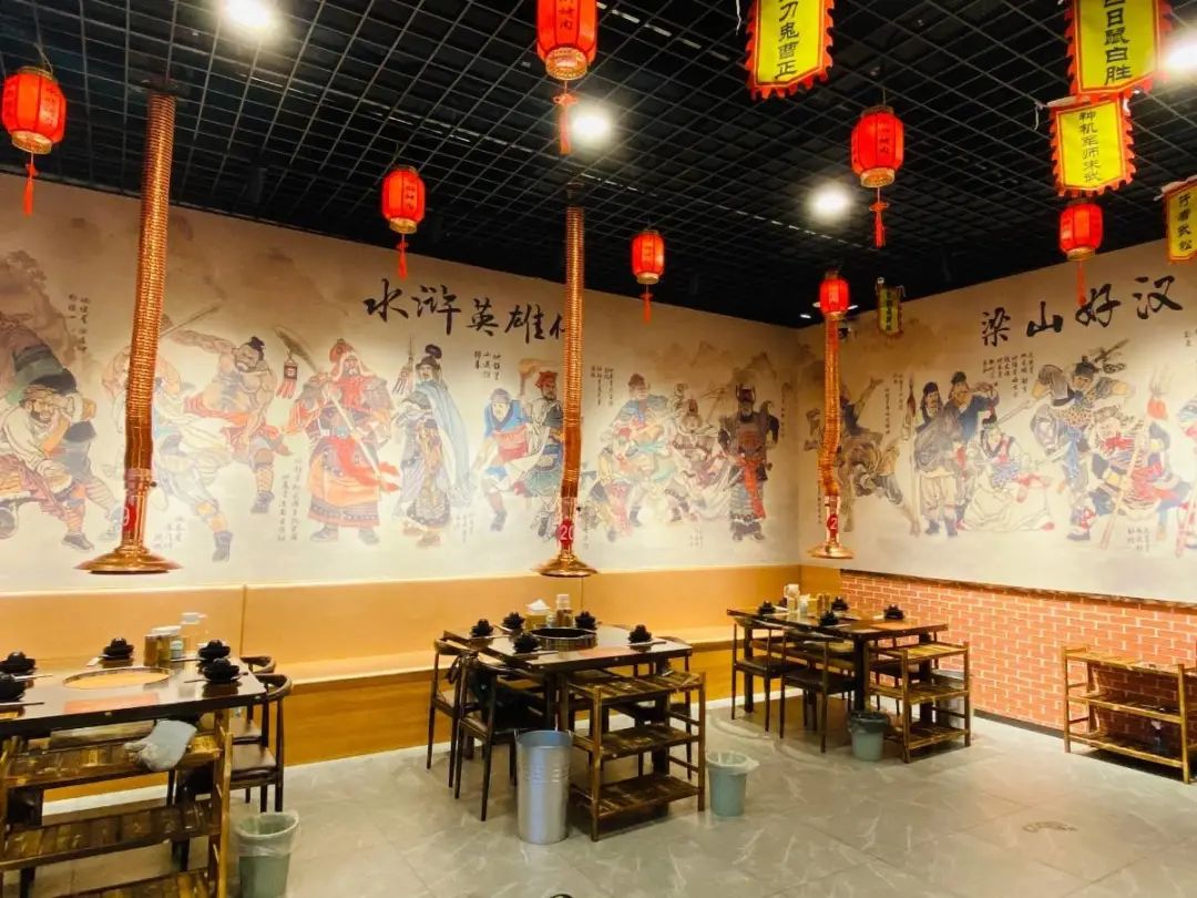 WechatIMG322.jpeg 【坐标西田城商圈•周内无需预约•近地铁2号线墩祥站】仅需88/158元购【王家·水浒烤肉】温暖2~3人套餐/万物皆可烤4-6人套餐!这个冬天!就要替天吃肉!武松牛肉、孙二娘羊肉、李逵五花肉……各式烤肉还有暖暖的羊蝎子火锅!