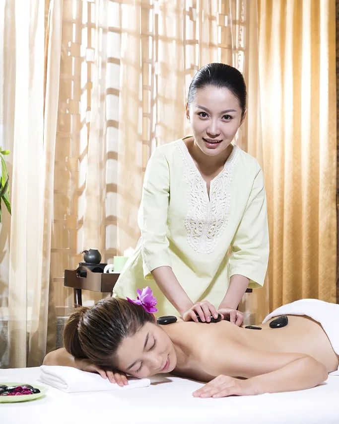 【全国247家门店通用丨约2小时超长享受】现39.9元/68元抢【柔婷Spa面护/头疗套餐】精油SPA+刮痧+艾灸+背部按摩+水氧清洁+面膜+润肤等超多项目!无任何隐形消费~