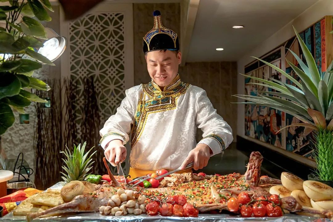 微信图片_20201211122951.jpg 【春节可用丨国际度假村西溪悦榕庄自助餐|超长使用期】限时特价仅228/428元享价值348/870元【西溪悦榕庄湖光阁单人/双人自助晚餐】独享西溪无敌核心美景!海量吃食无限量畅吃!