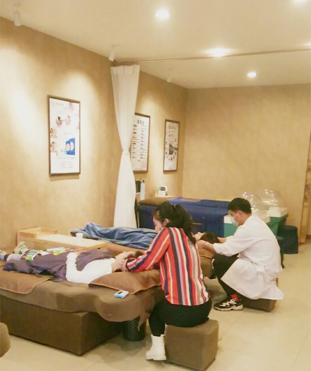 微信图片_20210319163421_副本.jpg 【两店通用·享采耳·无需预约】手法娴熟且专业~仅19.9元享门市价58元采耳(30分钟)套餐,让你体验一次舒适到尖叫的采耳之旅~耳清目明,精神奕奕~