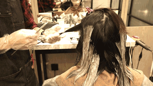 640-1.gif 【三店联动 · INS SALON】点评美团热门榜美发!品质优选/黄金地段/奢华环境!仅需238元限时抢购门市价2058元『INS印斯造型』烫/染(2选1)+护理套餐!前卫与时尚的设计理念+国际化一线美学标准,引领时尚之风+地理位置优越,交通便利!快来进行一场华丽的“蜕变”,让世界从头认识你~